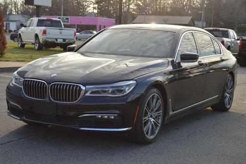 2016 BMW 750 i xDrive