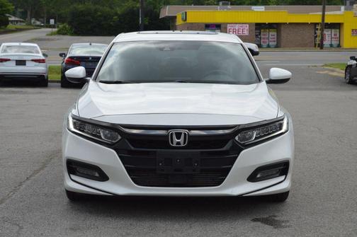 Platinum White Pearl 2018 Honda Accord Sport