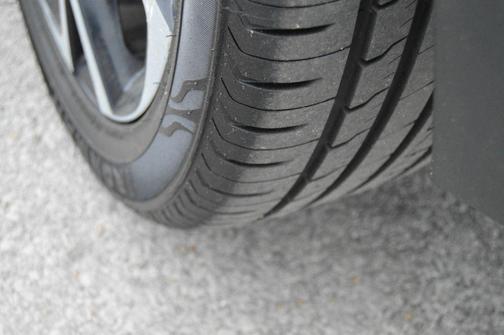 Magnetic Gray Metallic 2018 Toyota C-HR XLE Premium