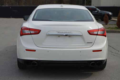 2016 Maserati Ghibli S