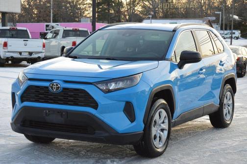 2019 Toyota RAV4 LE