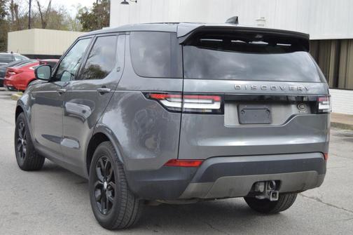 2017 Land Rover Discovery SE