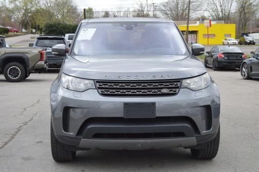 2017 Land Rover Discovery SE