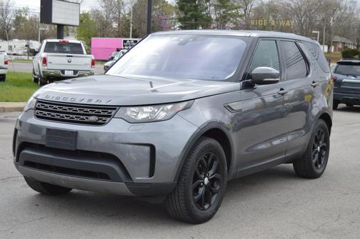 2017 Land Rover Discovery SE