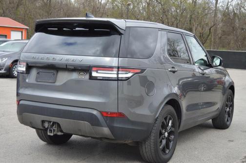 2017 Land Rover Discovery SE
