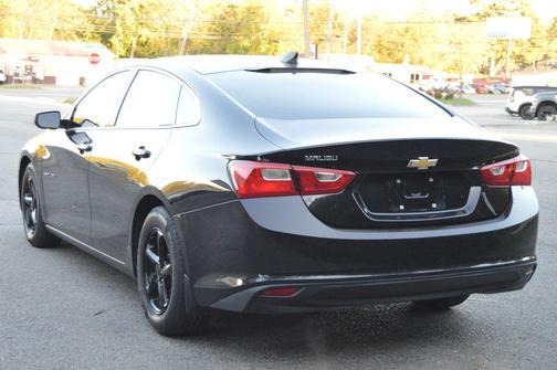 2017 Chevrolet Malibu 1LS