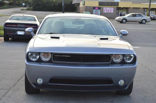 2013 Dodge Challenger SXT