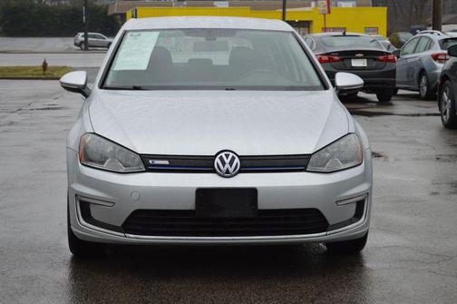 2016 Volkswagen e-Golf SE