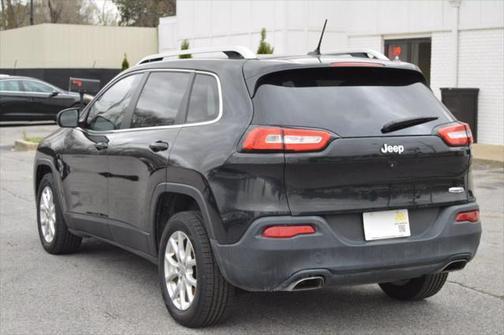 2015 Jeep Cherokee Sport