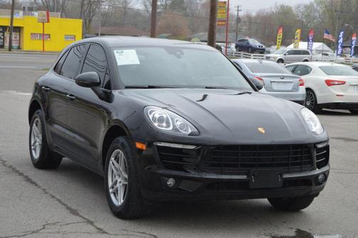 2017 Porsche Macan Macan Sport Edition