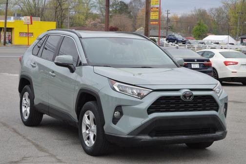 2019 Toyota RAV4 XLE