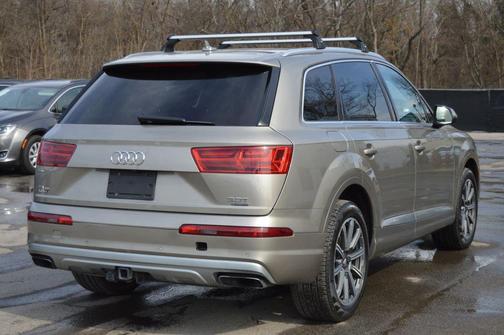 2017 Audi Q7 3.0T Prestige