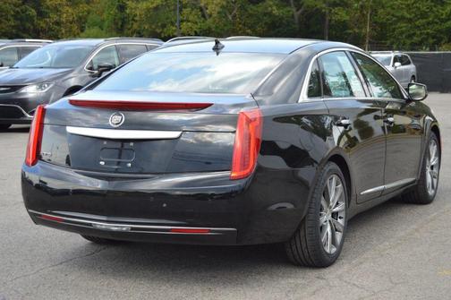 2014 Cadillac XTS Base