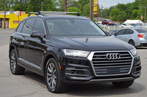 Blue 2018 Audi Q7 2.0T Premium Plus