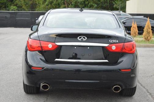 2015 INFINITI Q50 Sport