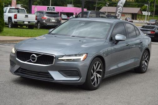 2019 Volvo S60 T5 Momentum