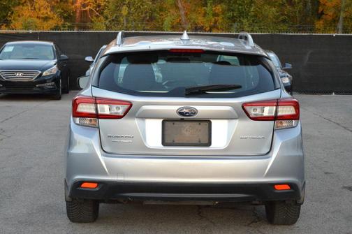 2018 Subaru Impreza 2.0i Premium