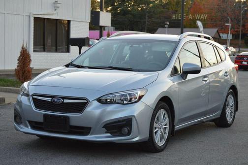 2018 Subaru Impreza 2.0i Premium