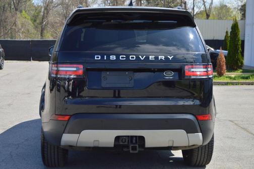 Black 2017 Land Rover Discovery HSE LUXURY