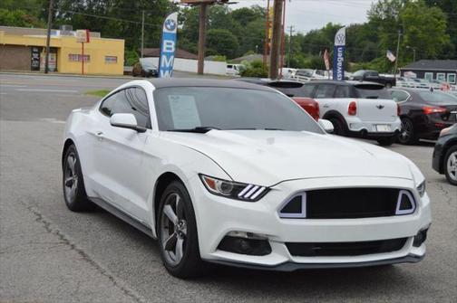 2016 Ford Mustang V6