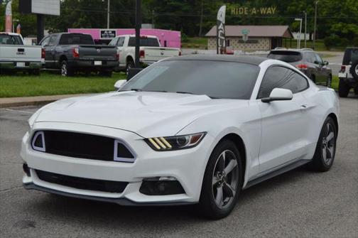 2016 Ford Mustang V6