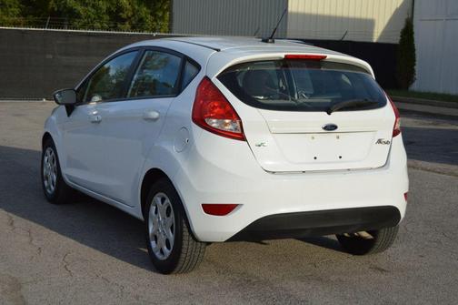 2013 Ford Fiesta SE