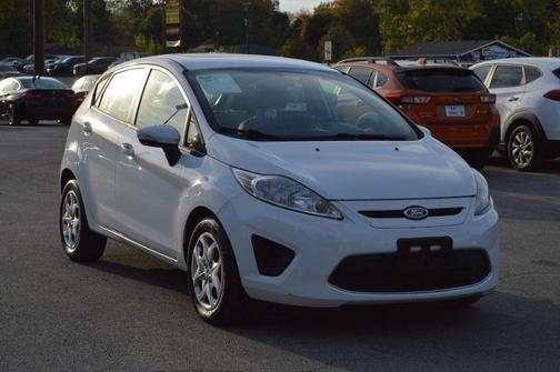 2013 Ford Fiesta SE
