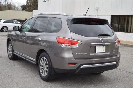 2014 Nissan Pathfinder SL