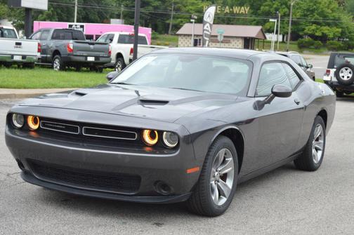 2015 Dodge Challenger SXT