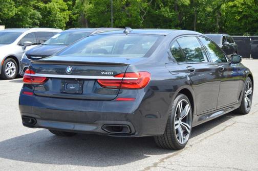 Gray 2016 BMW 740 740i Sedan 4D