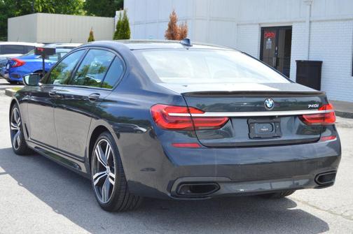 Gray 2016 BMW 740 740i Sedan 4D