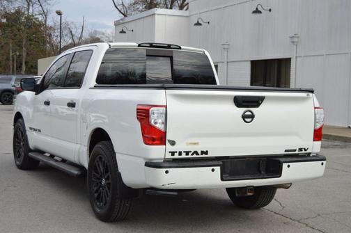 White 2018 Nissan Titan SV