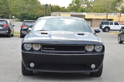 2012 Dodge Challenger SXT
