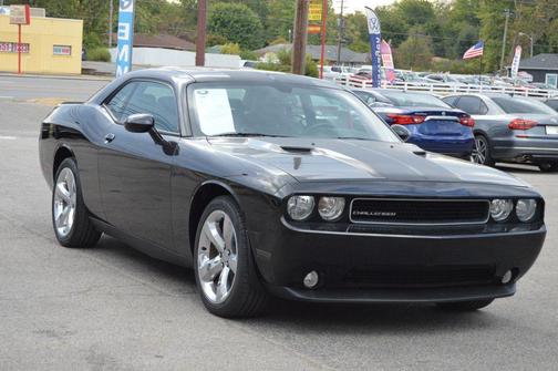 2012 Dodge Challenger SXT