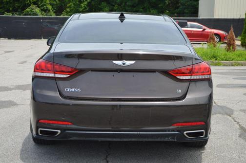 Manhattan Brown 2016 Hyundai Genesis 3.8