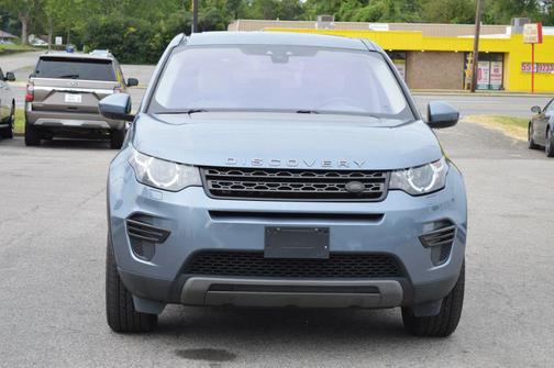 Blue 2019 Land Rover Discovery Sport SE
