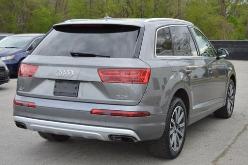 2017 Audi Q7 3.0T Prestige