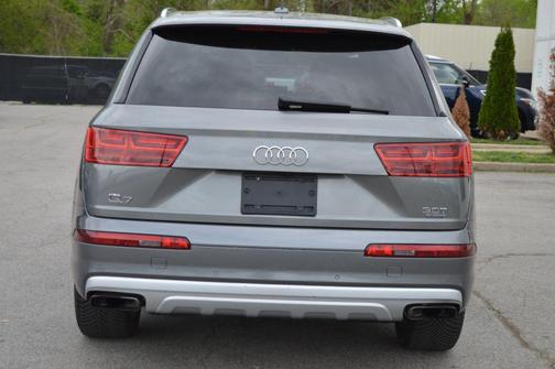 2017 Audi Q7 3.0T Prestige