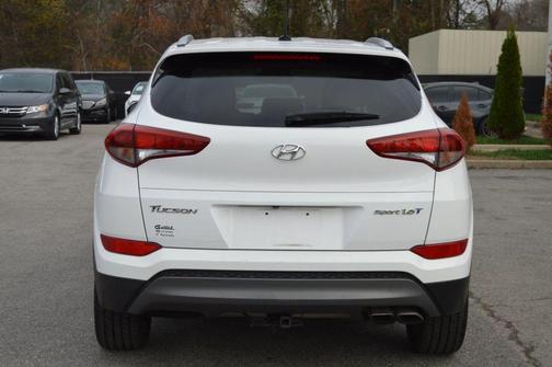 2016 Hyundai TUCSON Sport