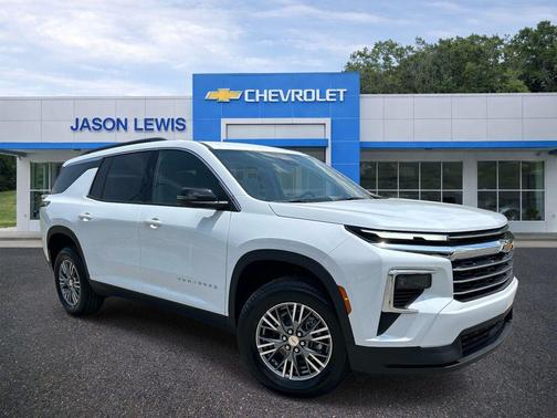 Polar White Tricoat 2026 Chevrolet Traverse LT