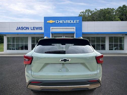 Cacti Green 2026 Chevrolet Trax FWD ACTIV