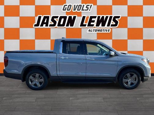 Gray 2022 Honda Ridgeline RTL-E