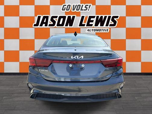 Gravity Gray 2024 Kia Forte LXS