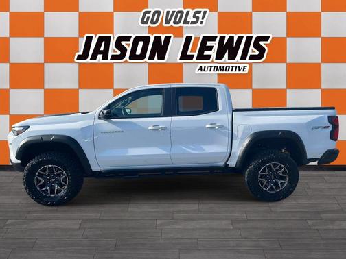 Summit White 2026 Chevrolet Colorado ZR2
