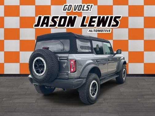 Carbonized Gray Metallic 2022 Ford Bronco Badlands