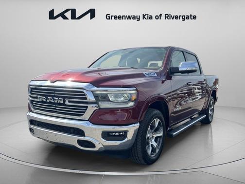Delmonico Red Pearlcoat 2022 RAM 1500 Laramie