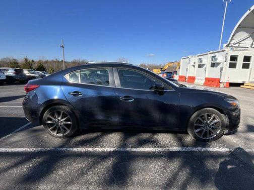 2018 Mazda Mazda3 Grand Touring