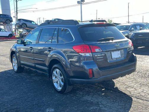 2013 Subaru Outback 2.5i Limited