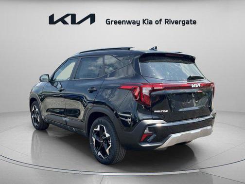 Fusion Black 2026 Kia Seltos S
