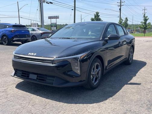 ABP/BLACK 2026 Kia K4 LXS